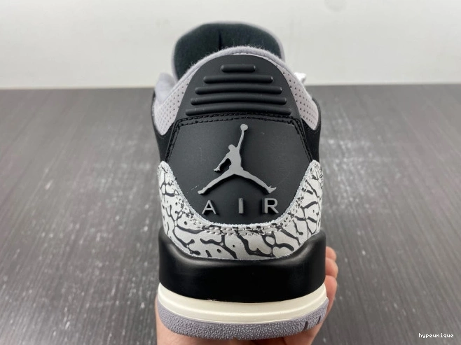 HYPE Noir CK9246-001 Jordan WMNS Off Air 3 0724